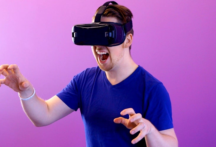 man wearing virtual reality goggles